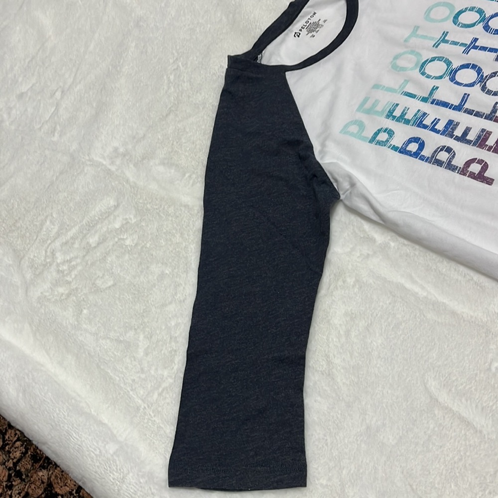 NWT - Peloton Jersey 3/4 Sleeves - Size Medium - Picture 5 of 8